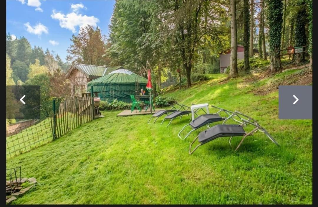 Yourte Mongole Et Cabane Уффализ Экстерьер фото